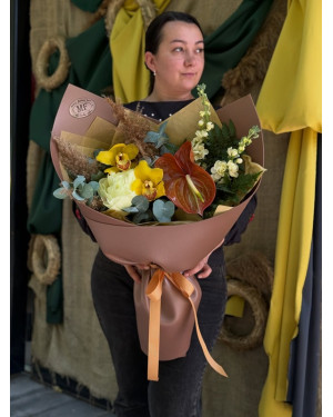 Flowers bouquet Modesty