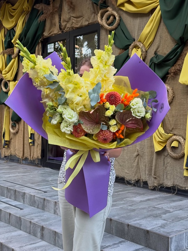 Букет гладіолус Авторський