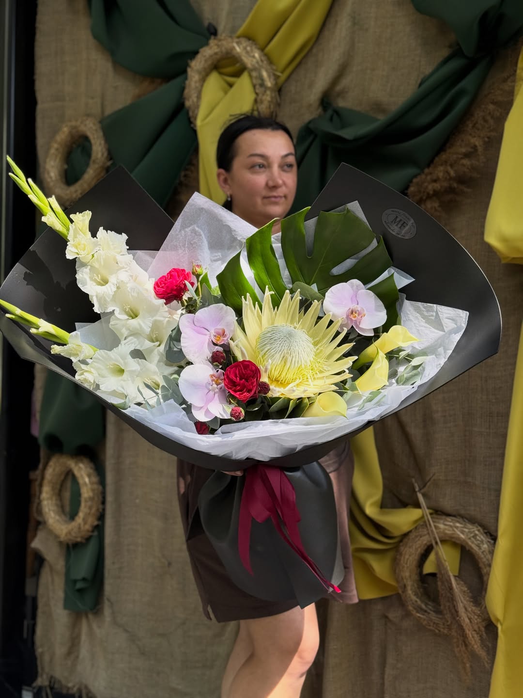 Букет квітів Імперія
