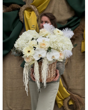 Flowers in basket Pickaxe