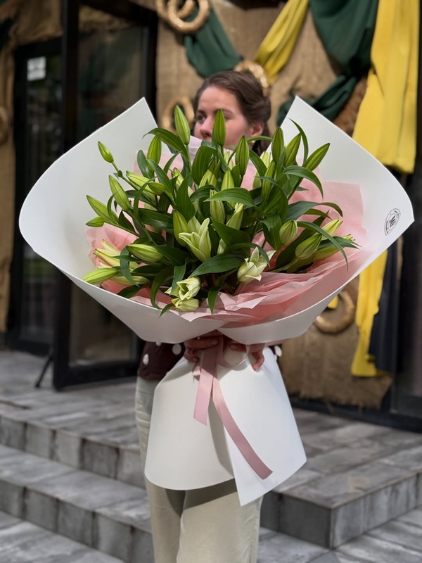 Lily bouquet Dream