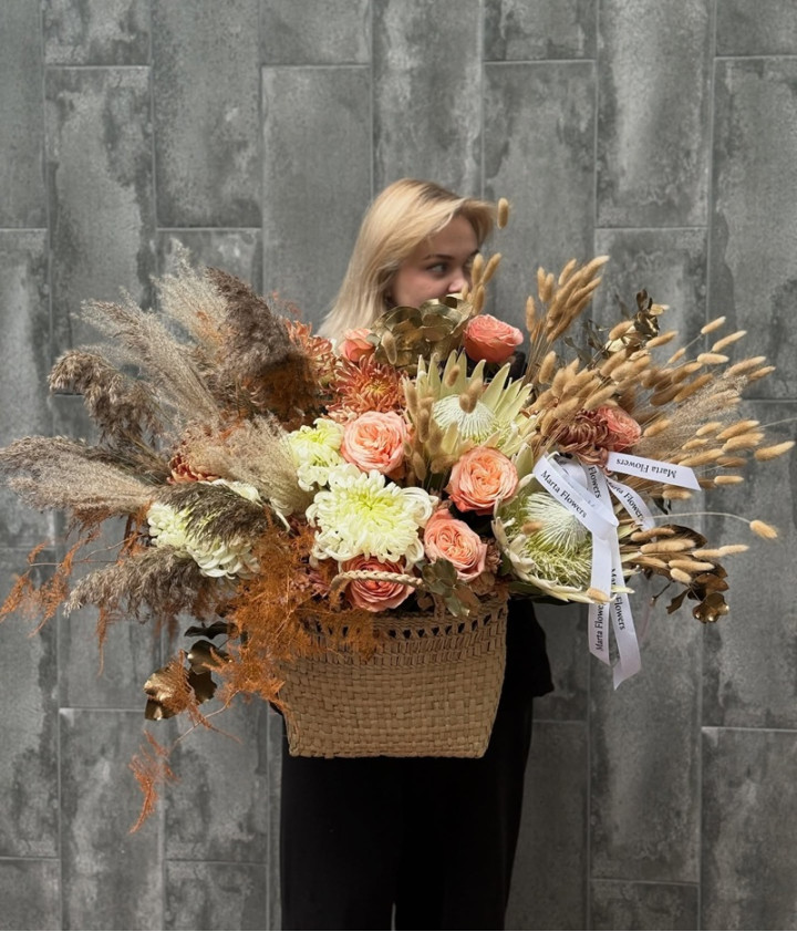 Сюрприз за час | экспресс-доставка цветов Marta Flowers