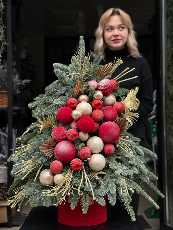 New Year Tree Essence