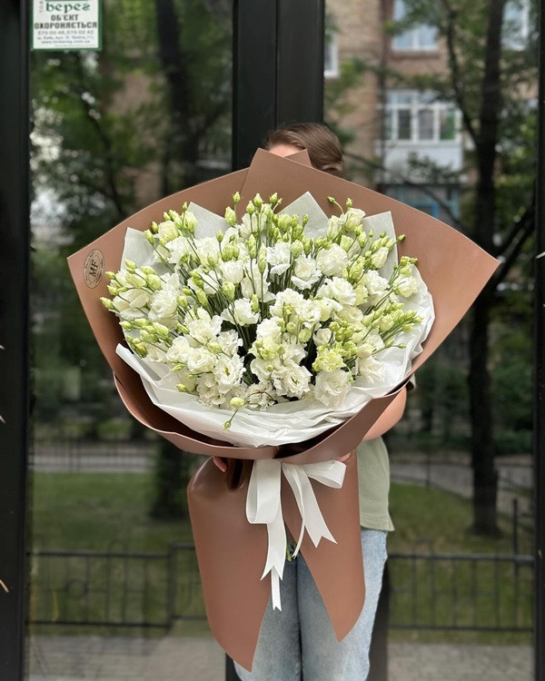 Букет еустоми Агат