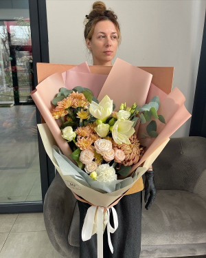 Букет цветов Роса